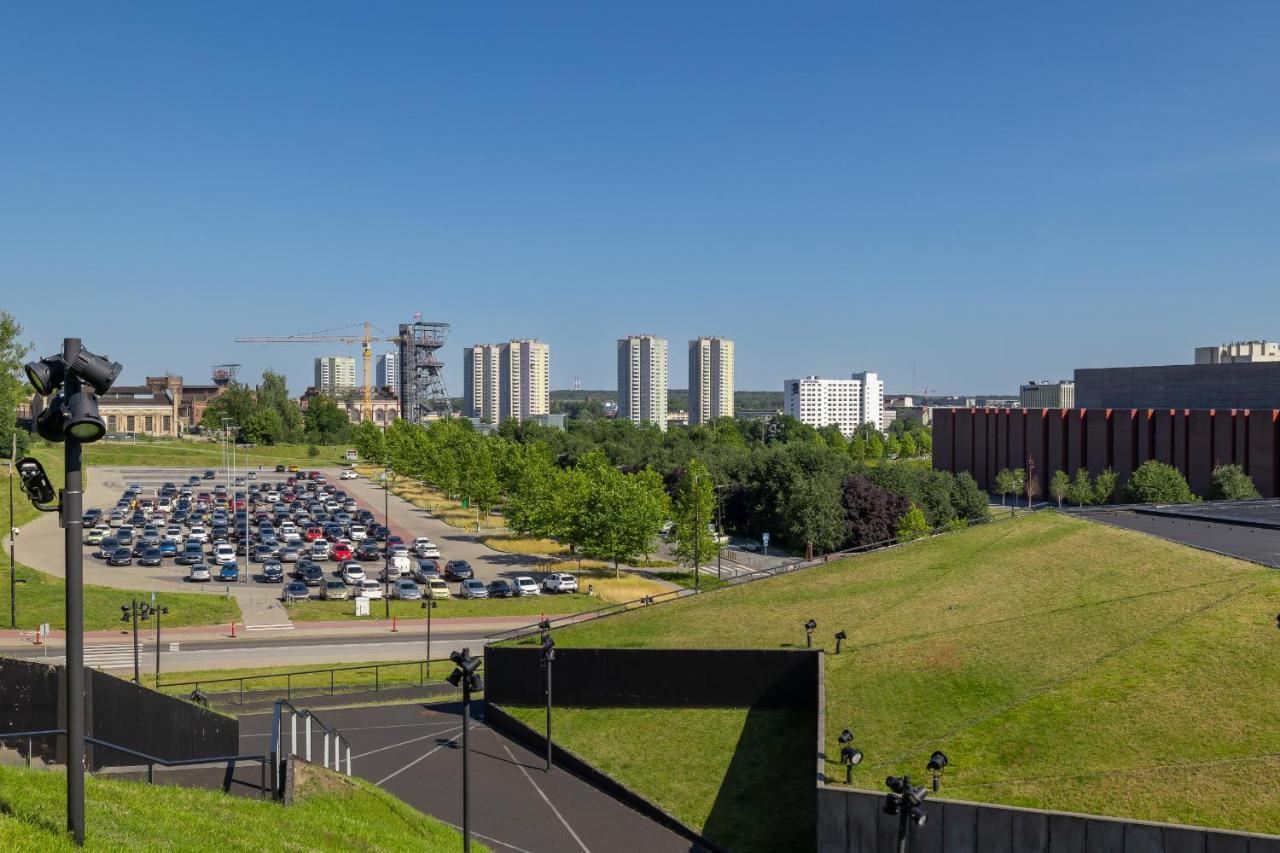 Stylish Korfantego Apartment Next To Spodek By Noclegi Renters Katowice Exteriör bild